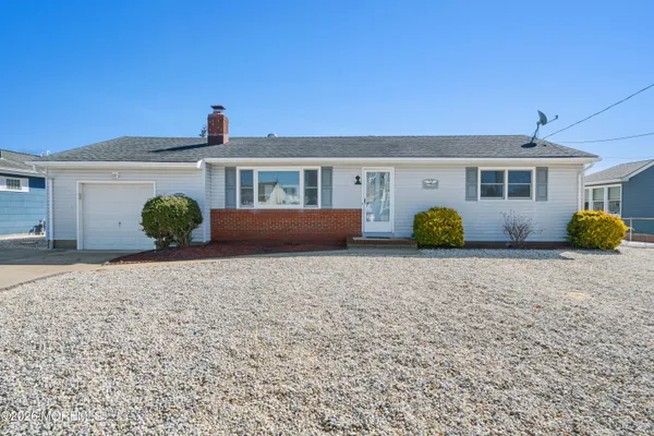 $749,000 | 715 Richmond Drive, Forked River, NJ 08731