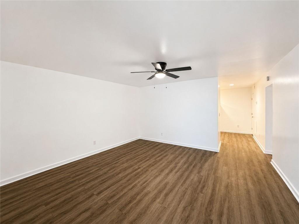 3083 Colonial Way, Unit O Atlanta, GA 30341 - Photo 3 of 16