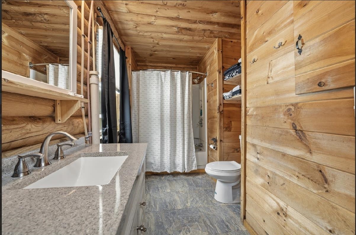 2142 Halls Stream Road Pittsburg, NH 03592 - Photo 18 of 27