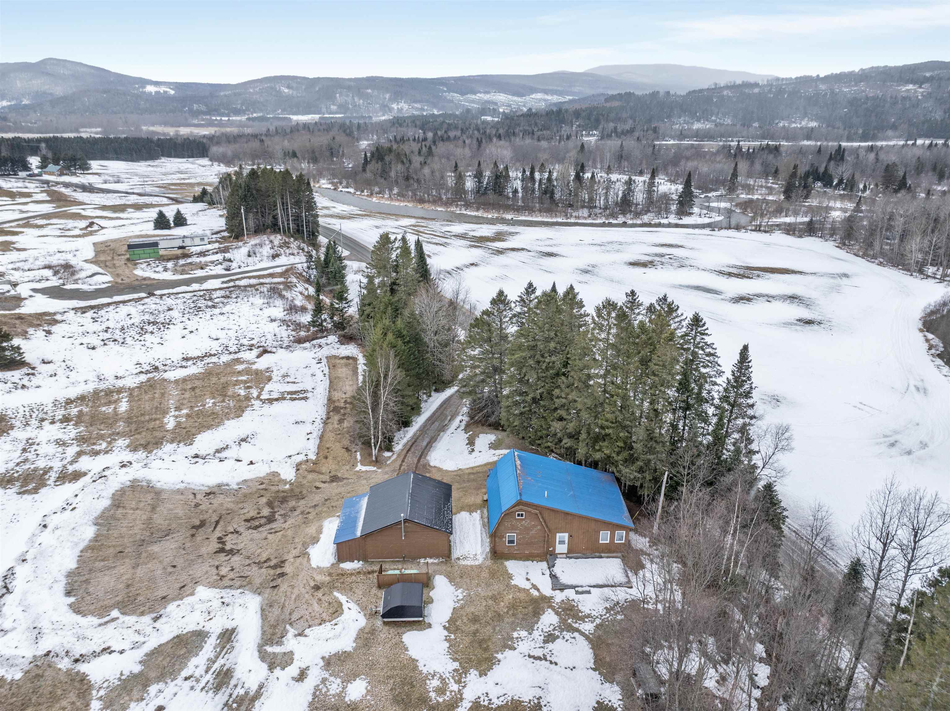 2142 Halls Stream Road Pittsburg, NH 03592 - Photo 10 of 27