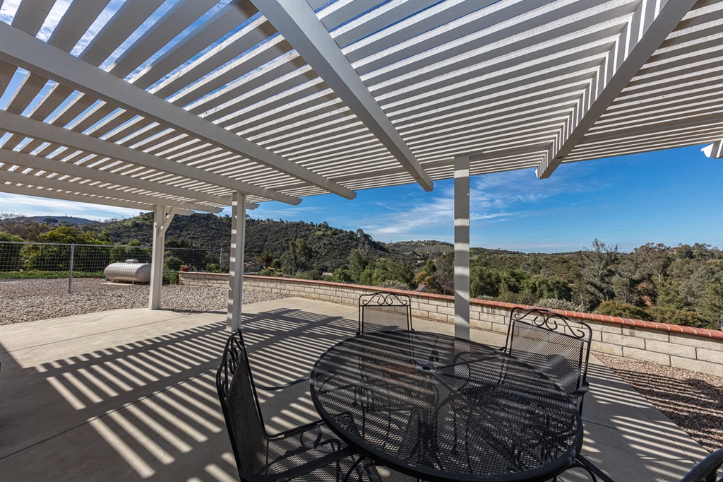 31157 Lilac Road Valley Center, CA 92082 - Photo 16 of 20