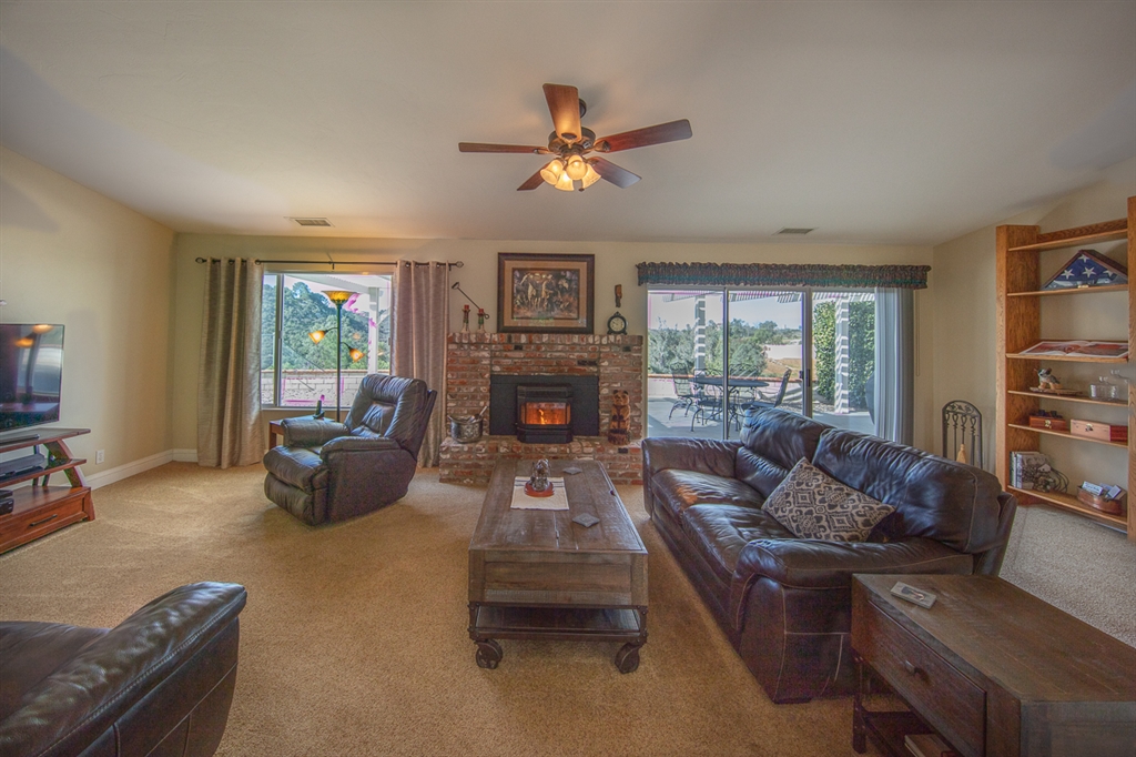 31157 Lilac Road Valley Center, CA 92082 - Photo 8 of 20