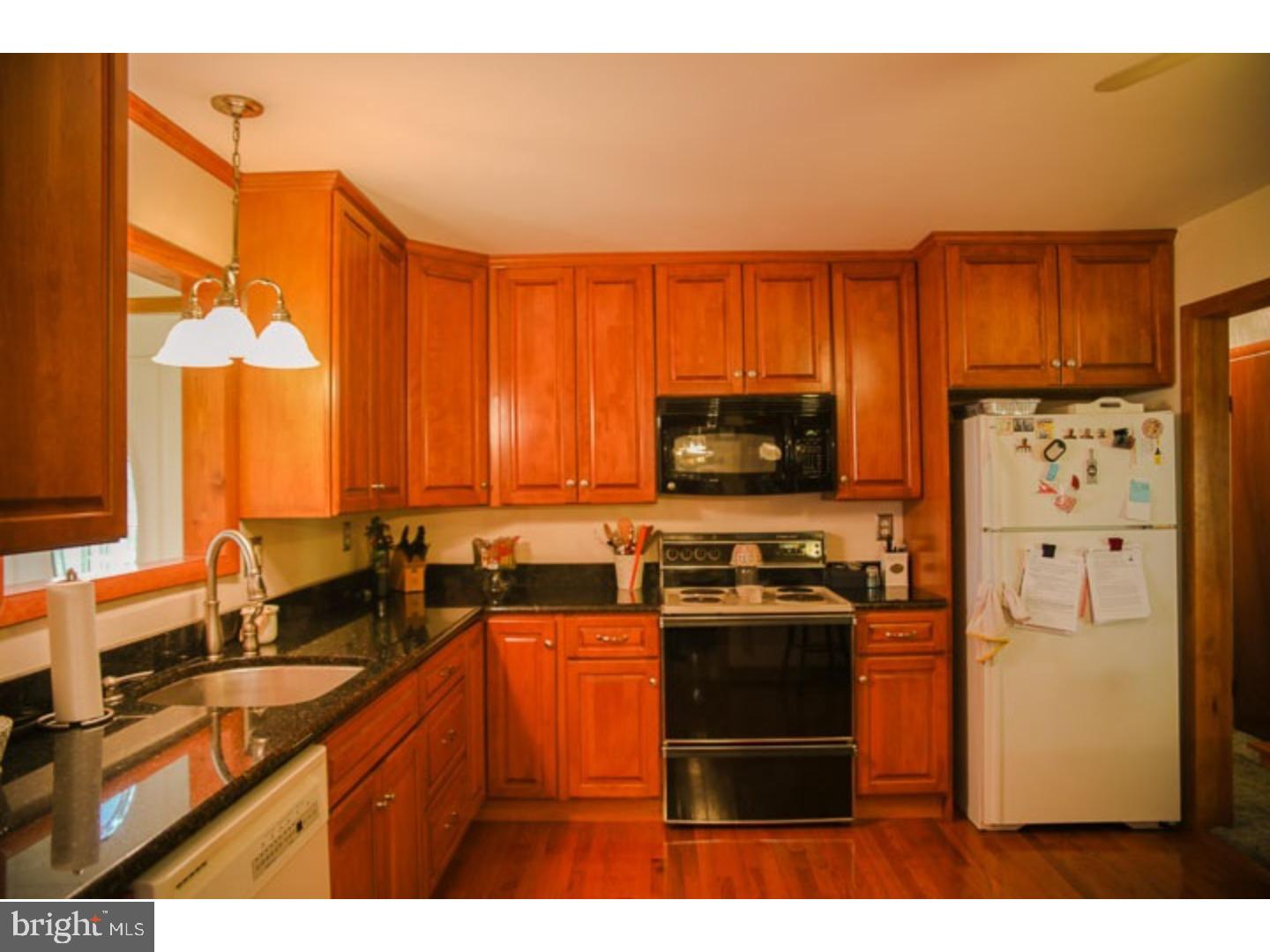 104 Harley Road Pottstown, PA 19465 - Photo 8 of 25 Kitchen