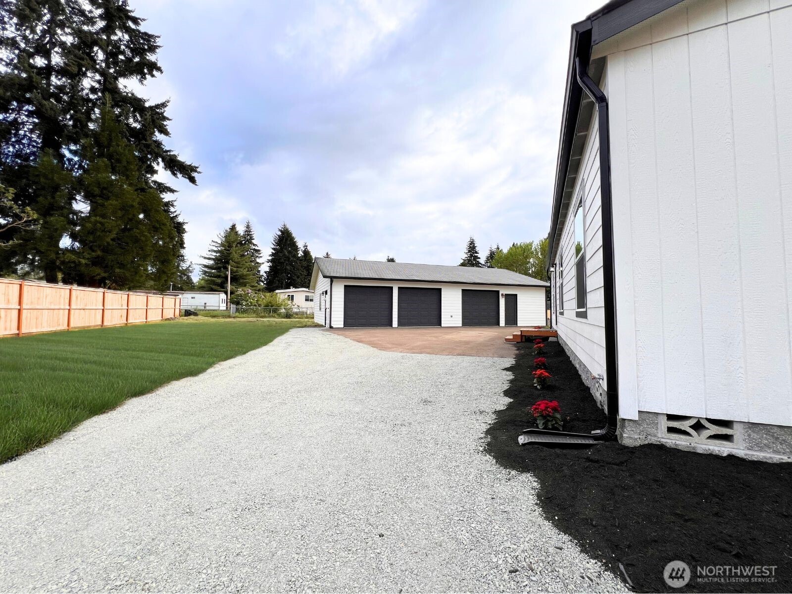 8645 Sequoia Road Yelm, WA 98597 - Photo 8 of 38 Gallery Image 8