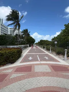 $650,000 | 4301 Collins Avenue, Unit 803, Miami Beach, FL 33140