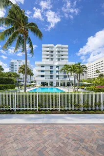 $650,000 | 4301 Collins Avenue, Unit 803, Miami Beach, FL 33140