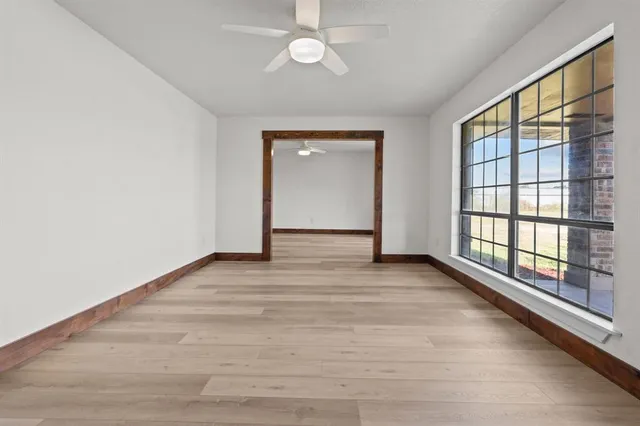 $597,500 | 150 Sandlin Court, Springtown, TX 76082