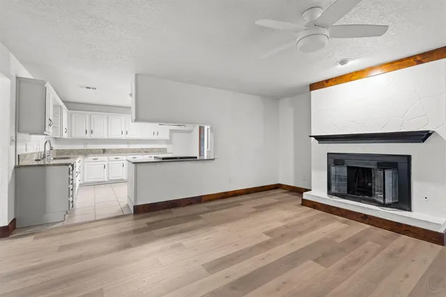 $597,500 | 150 Sandlin Court, Springtown, TX 76082