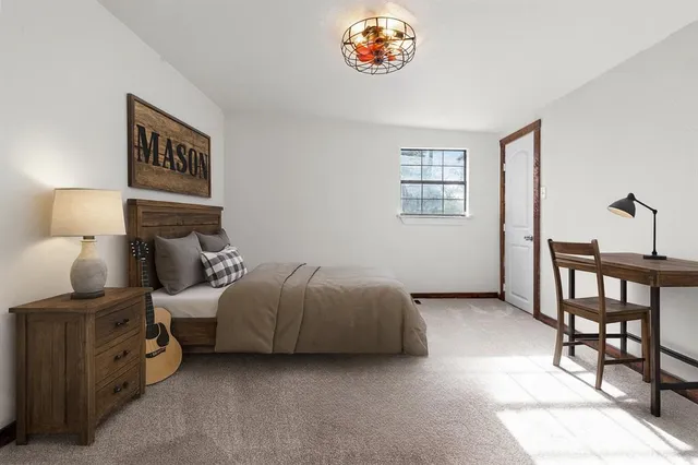 $597,500 | 150 Sandlin Court, Springtown, TX 76082