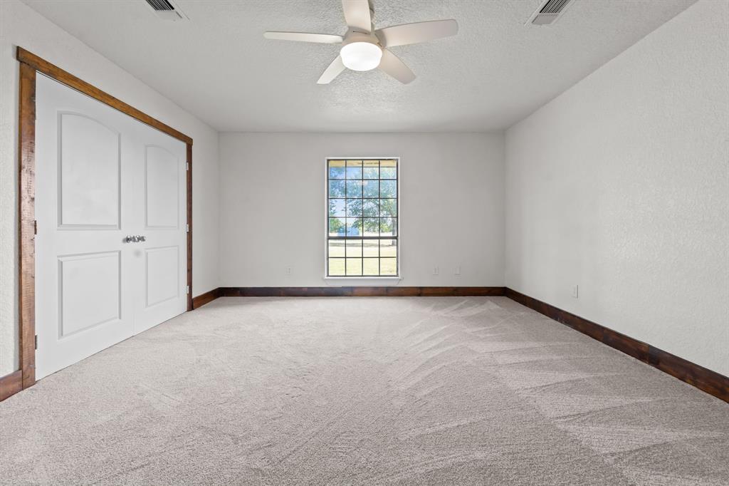 150 Sandlin Court Springtown, TX 76082 - Photo 33 of 39