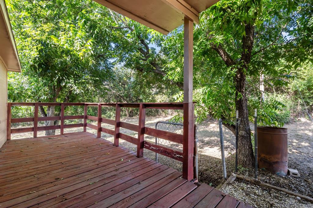 150 Sandlin Court Springtown, TX 76082 - Photo 38 of 39