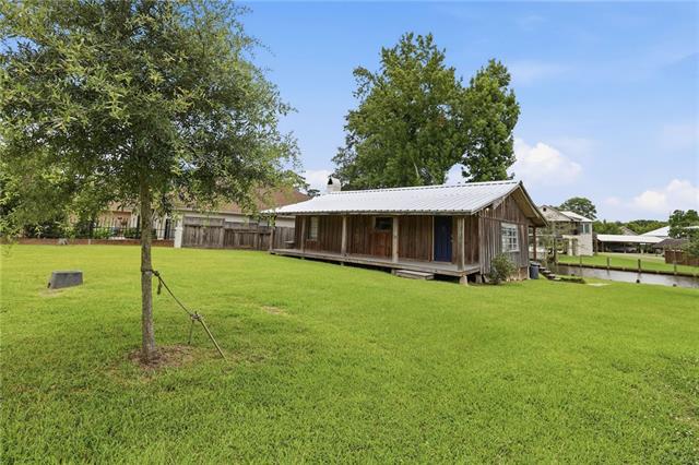 32533 Rainy Lane Springfield, LA 70462 - Photo 2 of 20