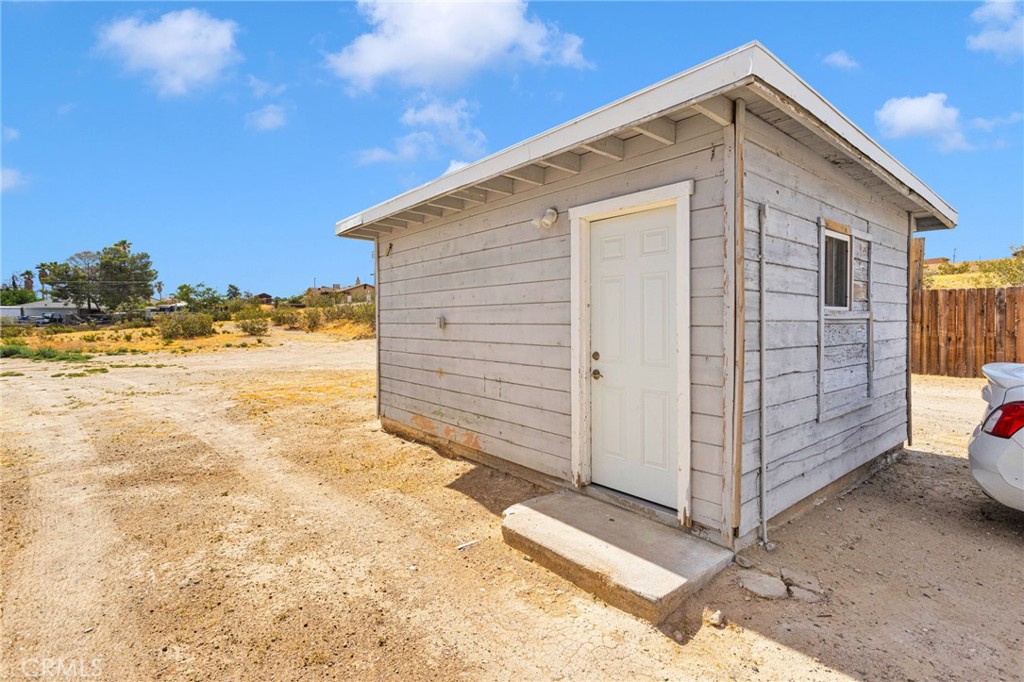 27763 Crestview Road Barstow, CA 92311 - Photo 42 of 48