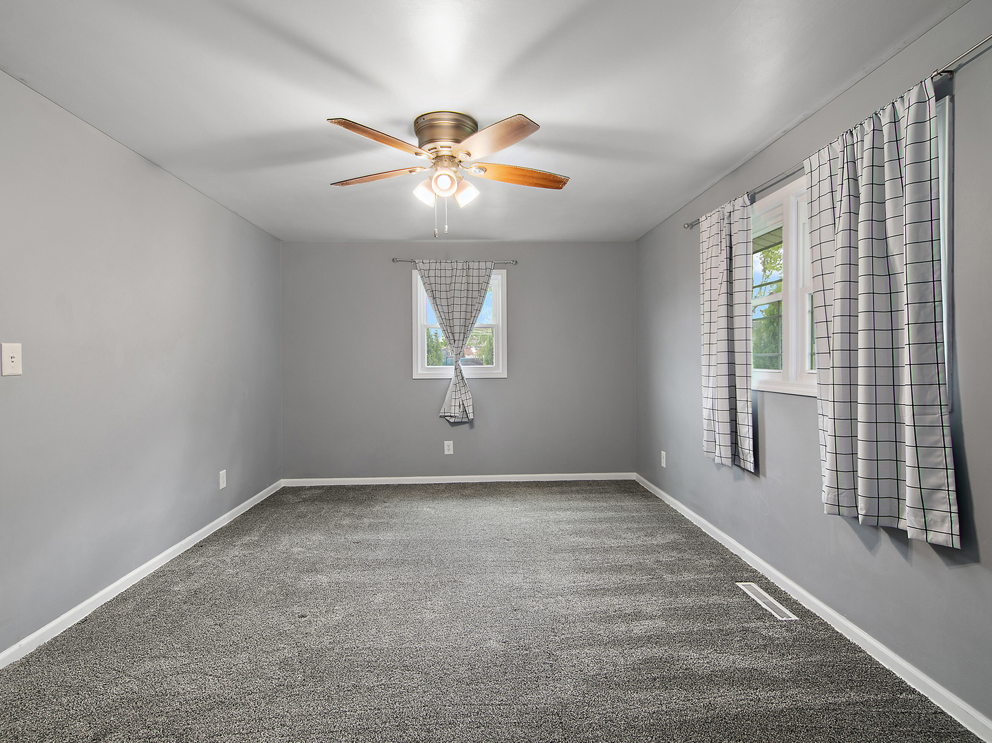 482 South Rivard Street Bourbonnais, IL 60914 - Photo 11 of 17