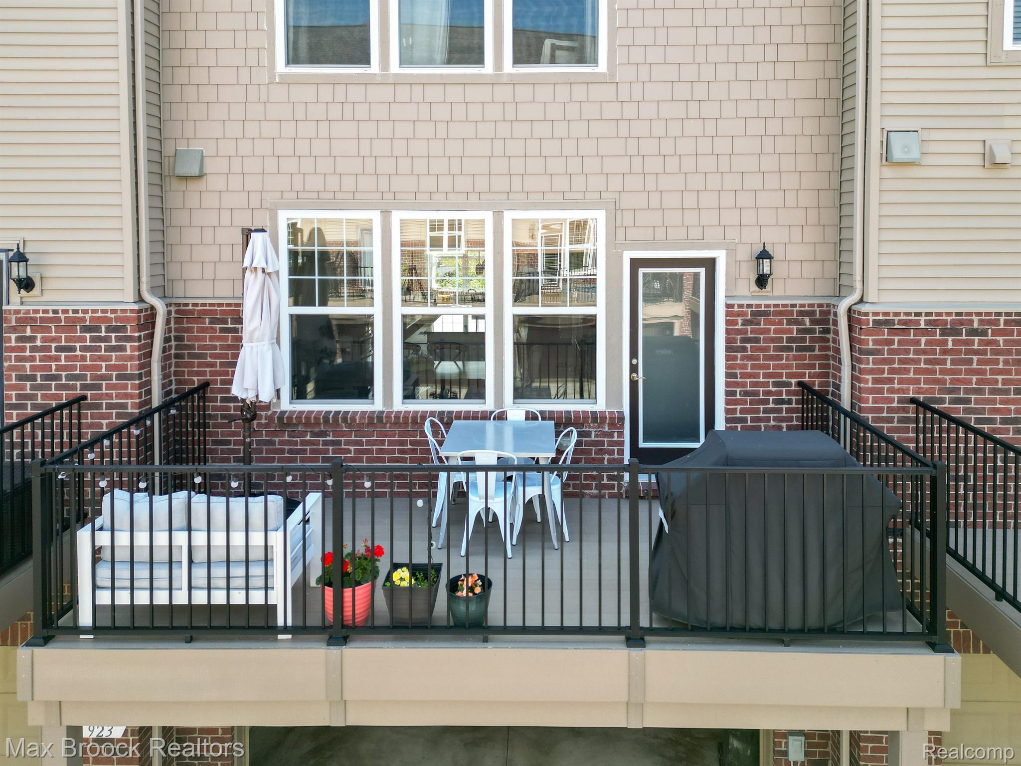 919 Barclay Circle, Unit 37 Rochester, MI 48307 - Photo 52 of 56 Gallery Image 52