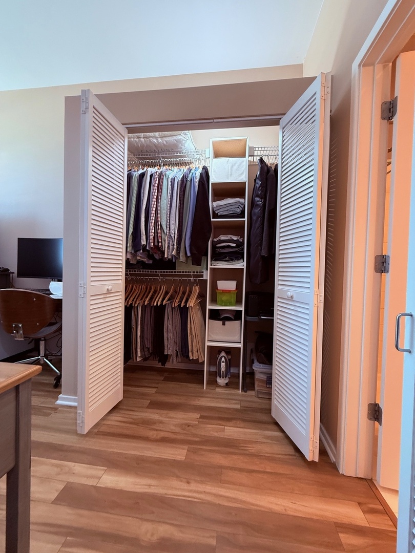 2323 West Pershing Road, Unit 409 Chicago, IL 60609 - Photo 20 of 31 Gallery Image 20