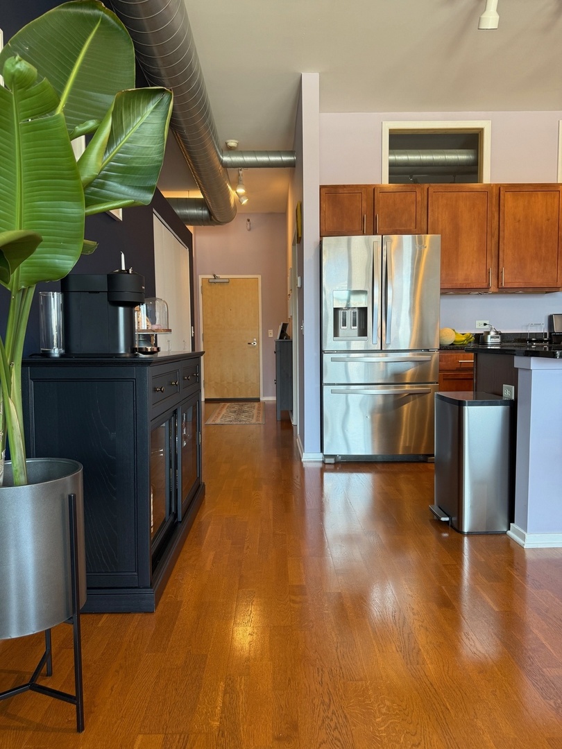 2323 West Pershing Road, Unit 409 Chicago, IL 60609 - Photo 10 of 31 Gallery Image 10