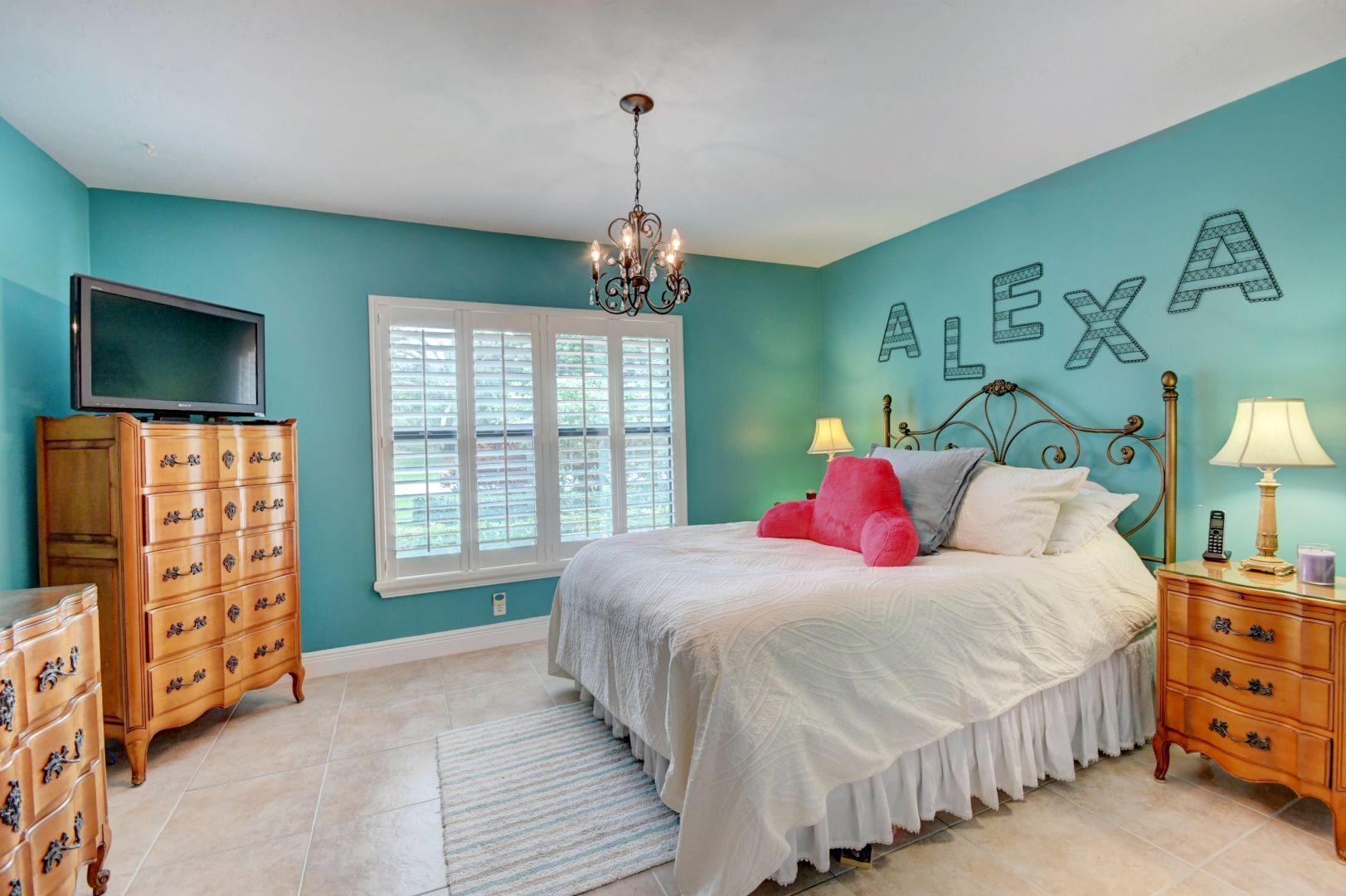 6644 Serena Lane Boca Raton, FL 33433 - Photo 22 of 33 Bedroom 3