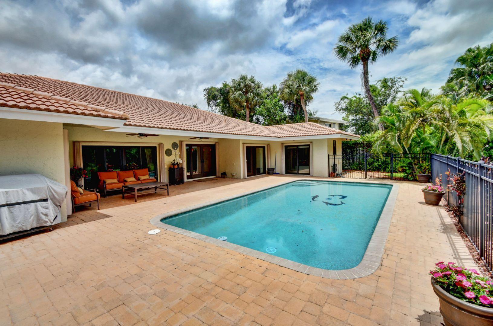 6644 Serena Lane Boca Raton, FL 33433 - Photo 26 of 33 Covered Patio