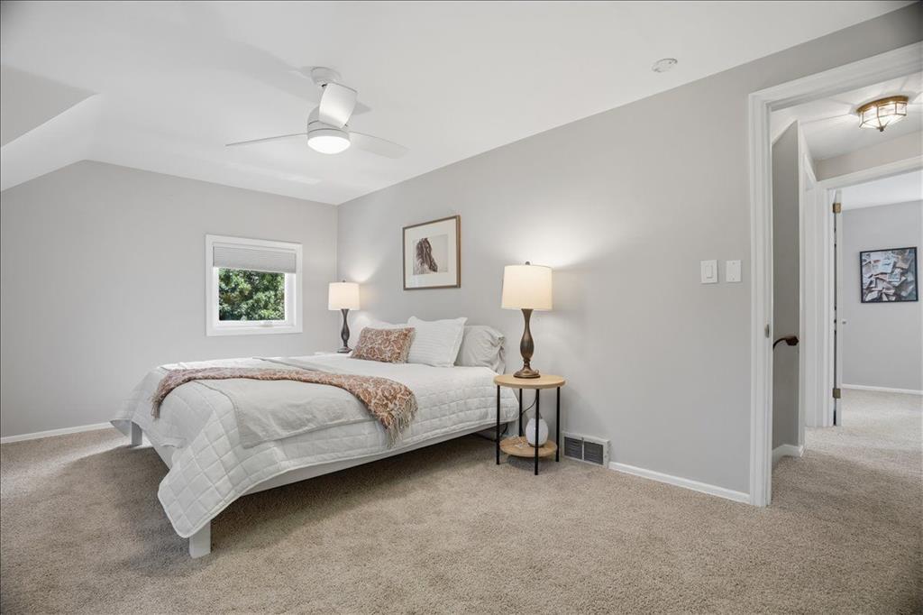 332 Sleepy Hollow Road Pittsburgh, PA 15228 - Photo 16 of 34 Gallery Image 16
