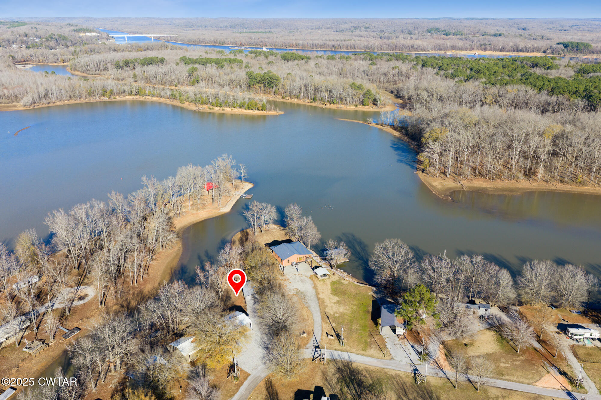 0 Willow Oaks Drive Decaturville, TN 38329 - Photo 15 of 25 a view of a lake with a mountain