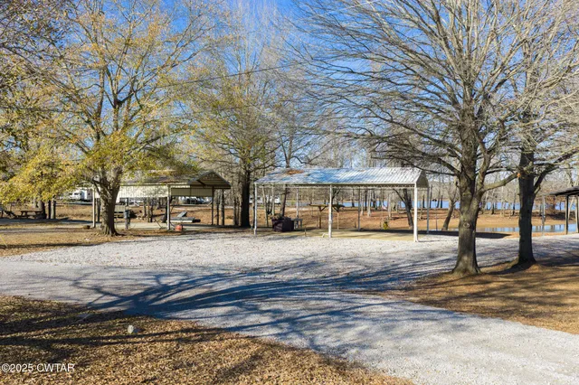 $135,000 | 0 Willow Oaks Drive, Decaturville, TN 38329