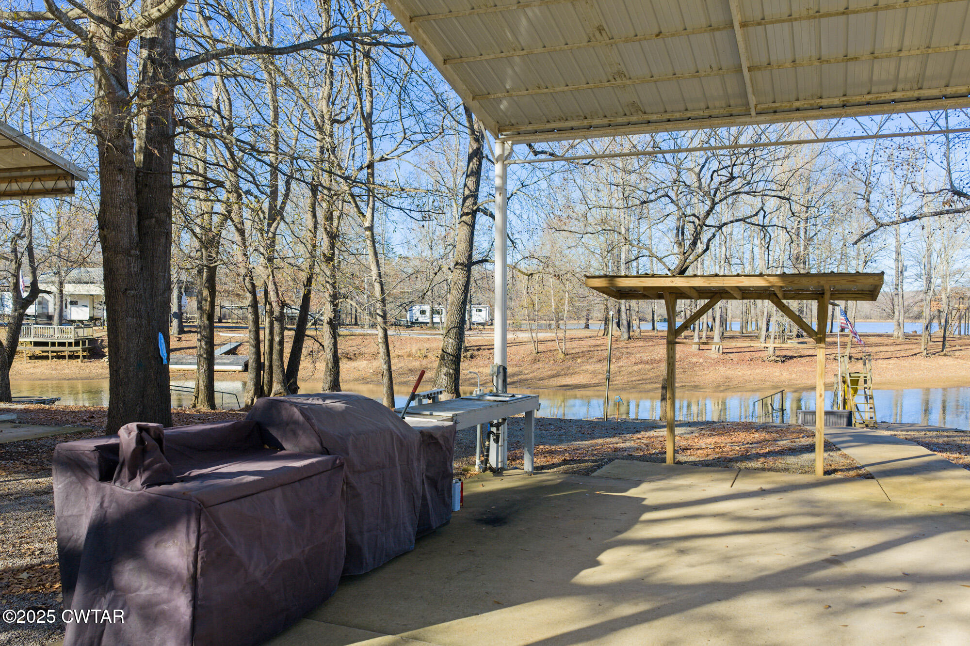 0 Willow Oaks Drive Decaturville, TN 38329 - Photo 8 of 25 a view of livingroom with furniture