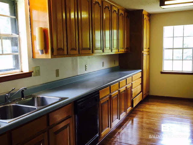 39660 Hannis Williams Road Bay Minette, AL 36507 - Photo 7 of 32 For Sale: 39660 Hannis Williams Road, Bay Minette, AL 36507 Yard