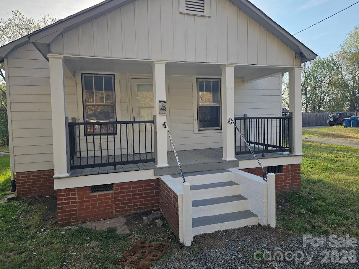 515 26th Street Southwest Hickory, NC 28602 - Photo 18 of 21