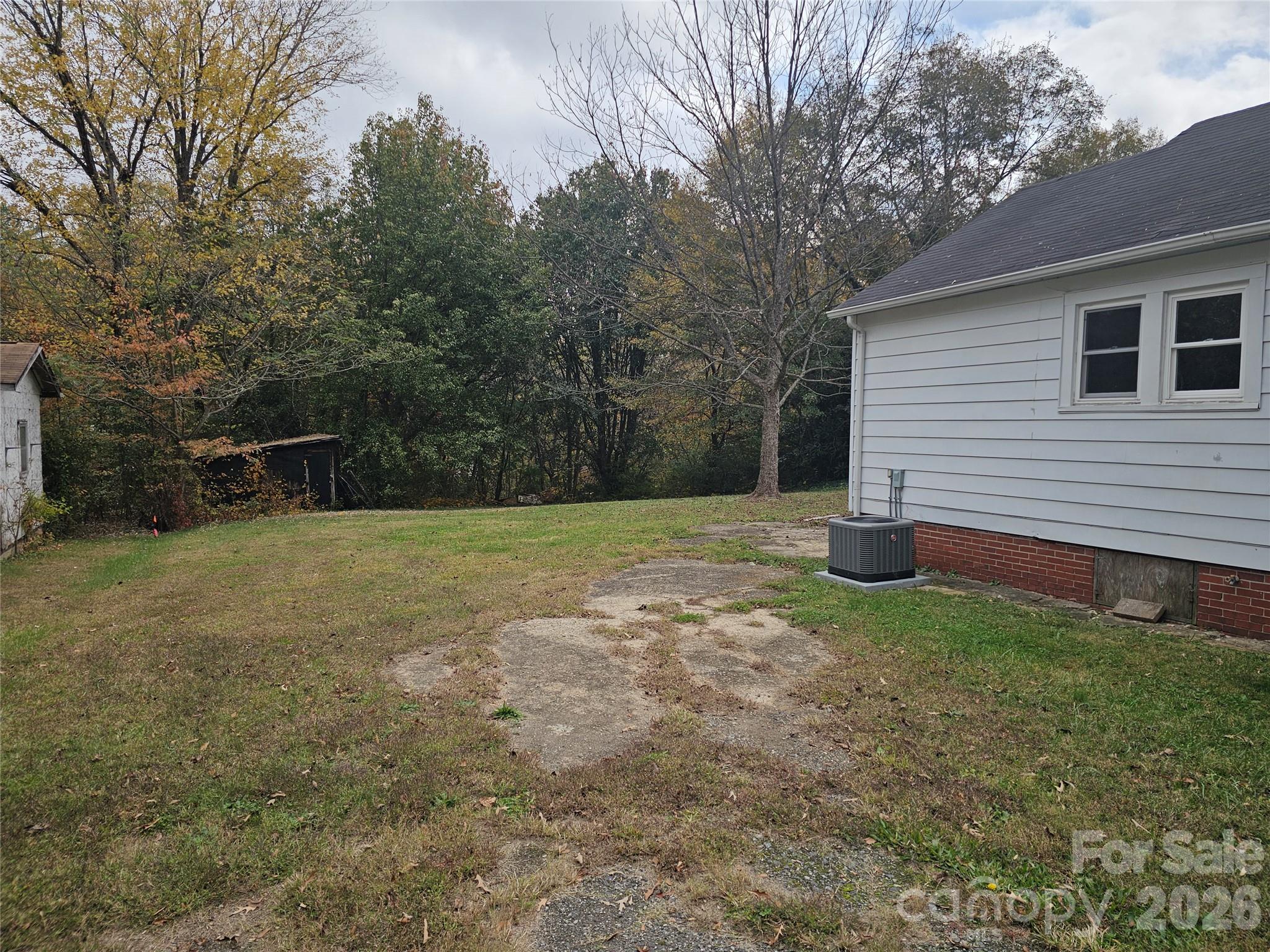515 26th Street Southwest Hickory, NC 28602 - Photo 20 of 21
