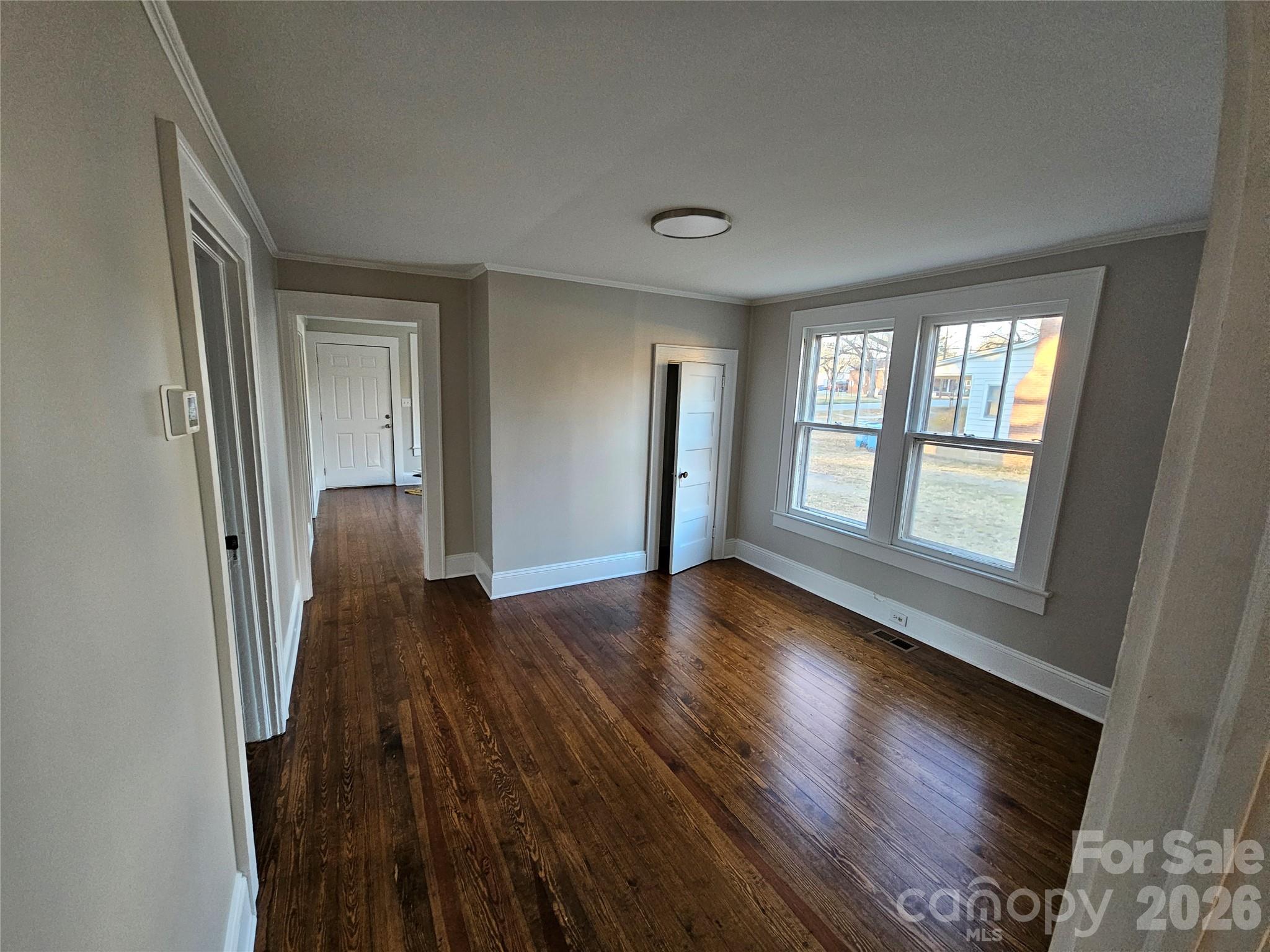 515 26th Street Southwest Hickory, NC 28602 - Photo 5 of 21