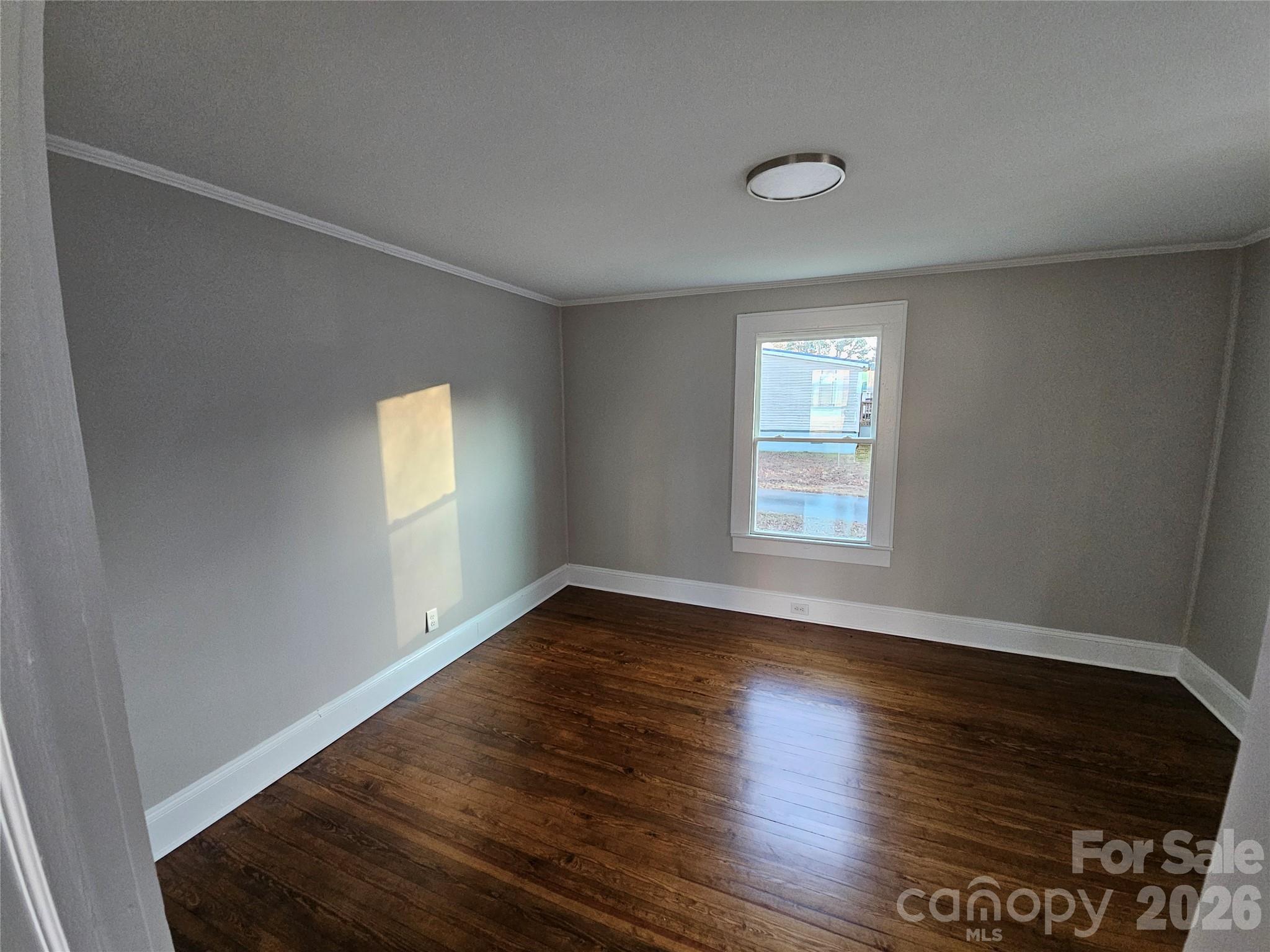 515 26th Street Southwest Hickory, NC 28602 - Photo 9 of 21