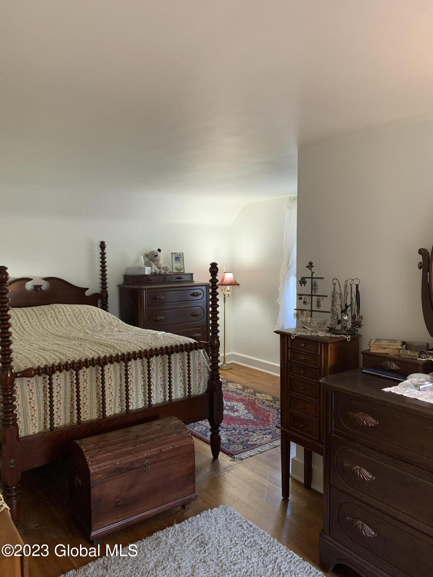 273 Giffords Church Road Schenectady, NY 12306 - Photo 13 of 19 Bedroom 1