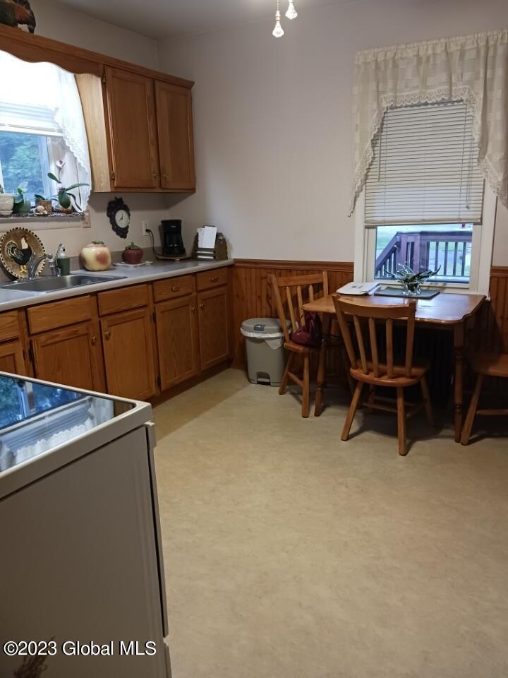 273 Giffords Church Road Schenectady, NY 12306 - Photo 19 of 19 Kitchen2