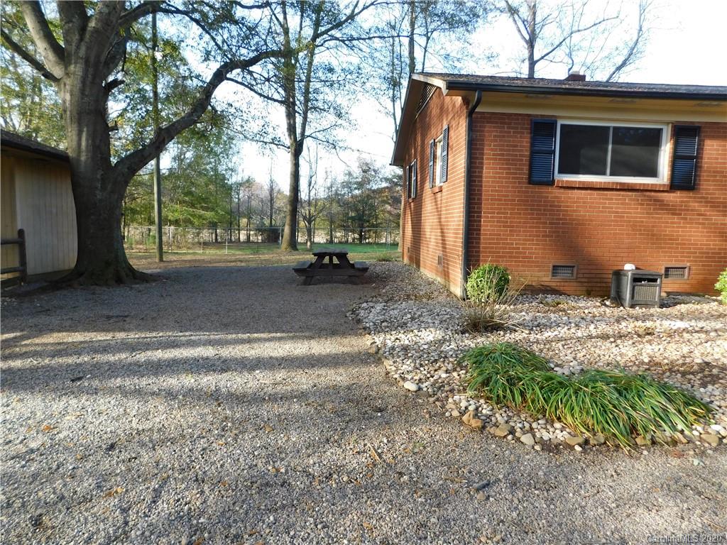 6361 King Wilkinson Road Denver, NC 28037 - Photo 13 of 47 Gallery Image 13