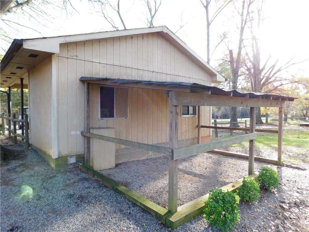 6361 King Wilkinson Road Denver, NC 28037 - Photo 15 of 47 Gallery Image 15