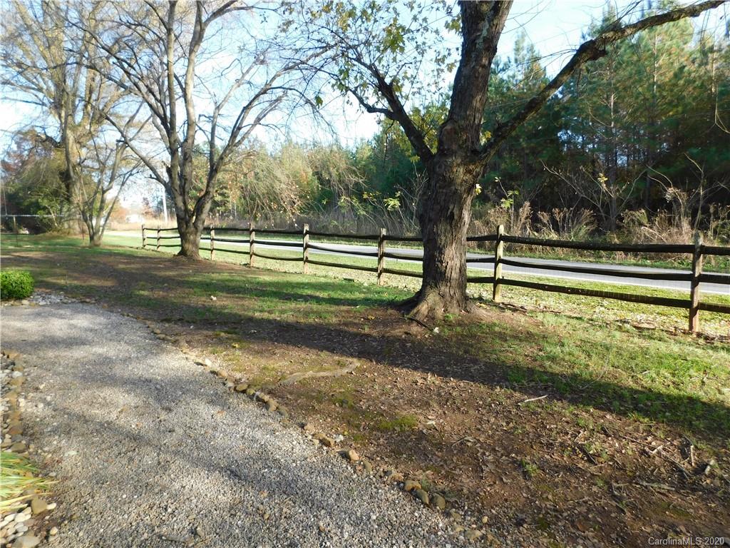 6361 King Wilkinson Road Denver, NC 28037 - Photo 17 of 47 Gallery Image 17