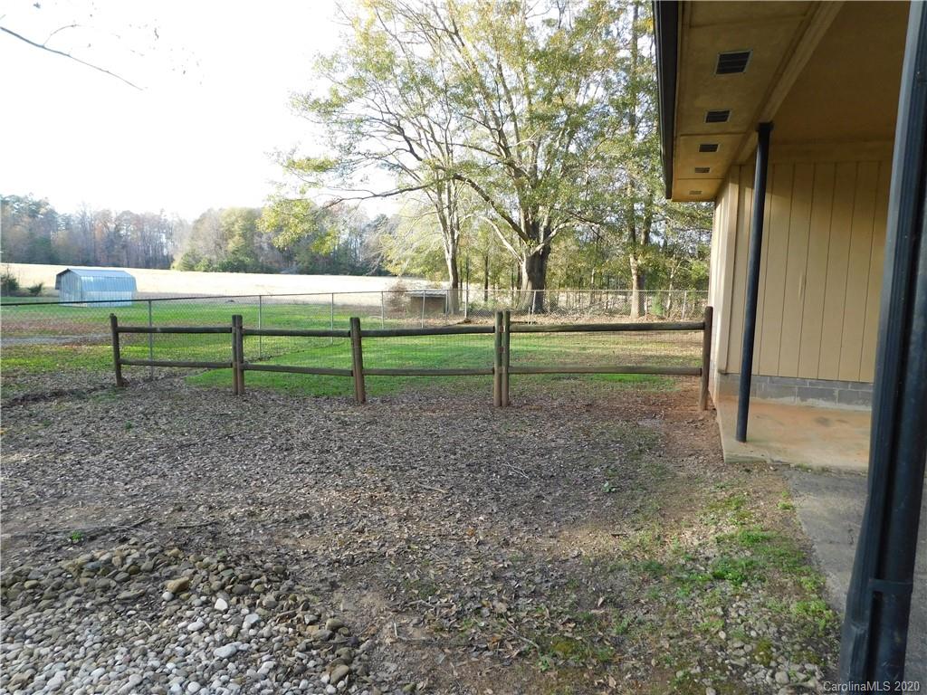 6361 King Wilkinson Road Denver, NC 28037 - Photo 18 of 47 Gallery Image 18