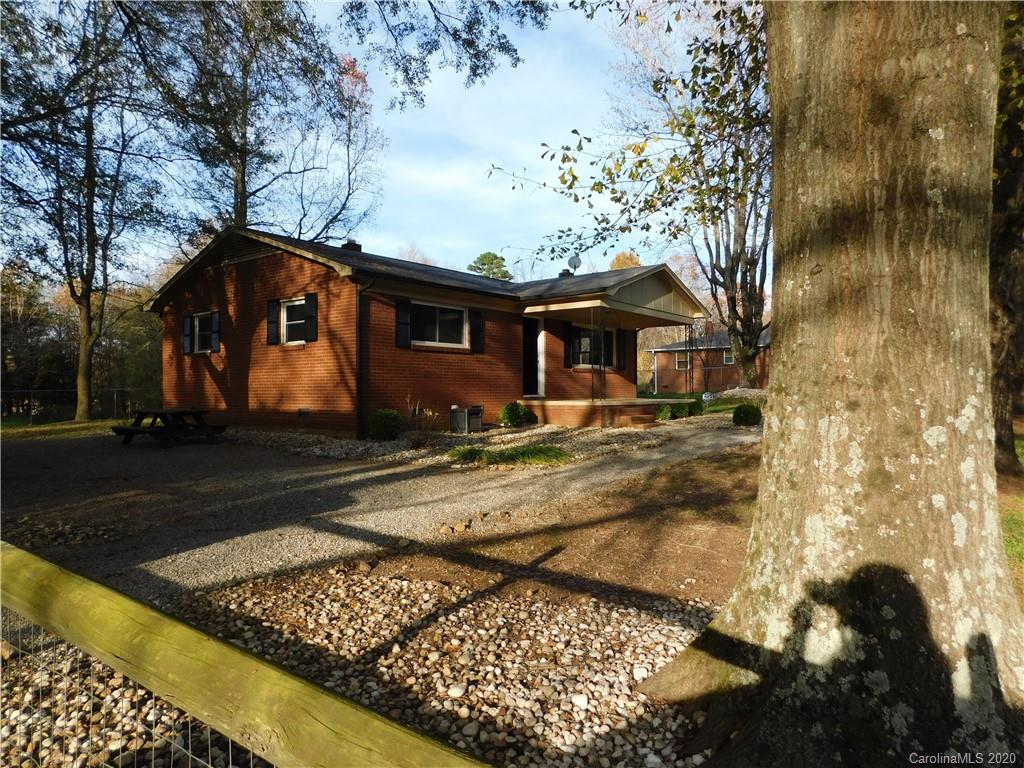 6361 King Wilkinson Road Denver, NC 28037 - Photo 4 of 47 Gallery Image 4