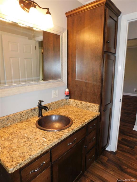 6361 King Wilkinson Road Denver, NC 28037 - Photo 37 of 47 Gallery Image 37