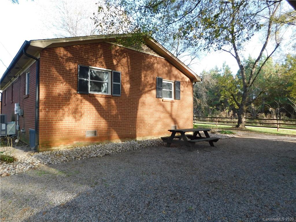6361 King Wilkinson Road Denver, NC 28037 - Photo 7 of 47 Gallery Image 7