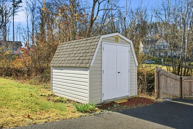 $369,950 | 3102 Cedar Meade Drive, Roanoke, VA 24014