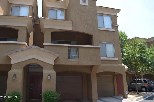 $1,695 | 4644 North 22nd Street, Unit 2133, Phoenix, AZ 85016