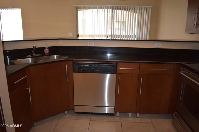 $1,695 | 4644 North 22nd Street, Unit 2133, Phoenix, AZ 85016