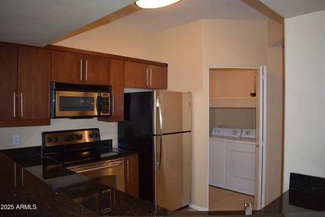$1,695 | 4644 North 22nd Street, Unit 2133, Phoenix, AZ 85016