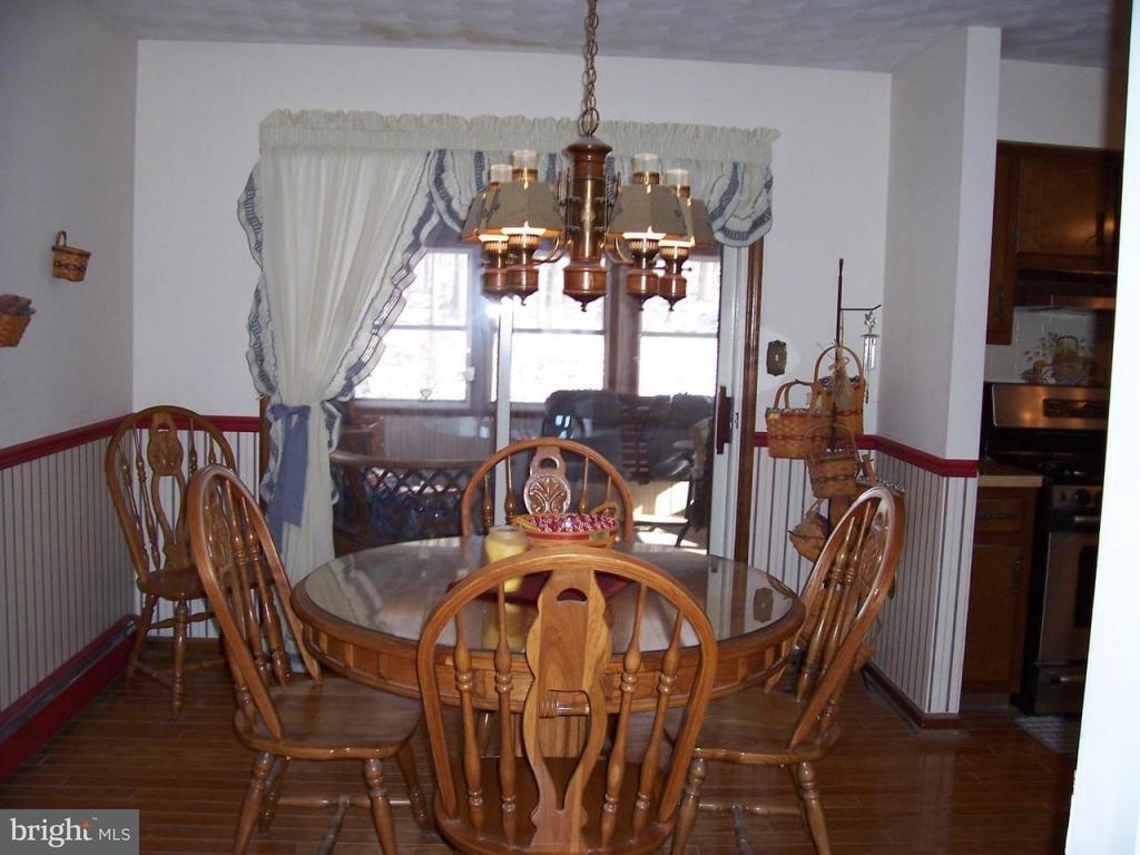 297 Furnace Hill Road Elizabethtown, PA 17022 - Photo 3 of 8 Gallery Image 3