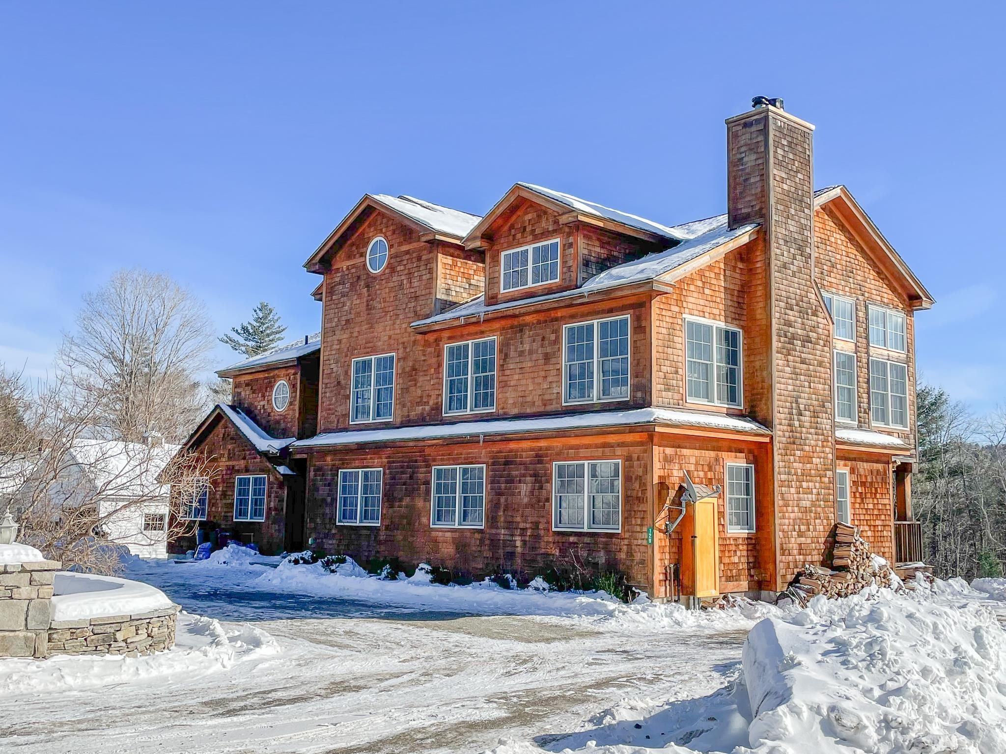129 West Hill Road Ludlow, VT 05149 - Photo 2 of 40 Gallery Image 2