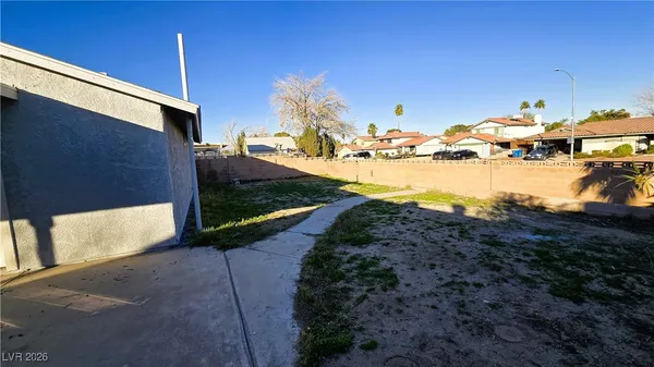 $388,000 | 3770 Leisure Lane, Las Vegas, NV 89103