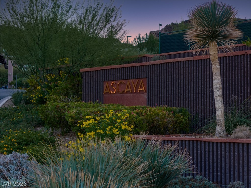 12 Wanderlust Court Henderson, NV 89012 - Photo 26 of 32