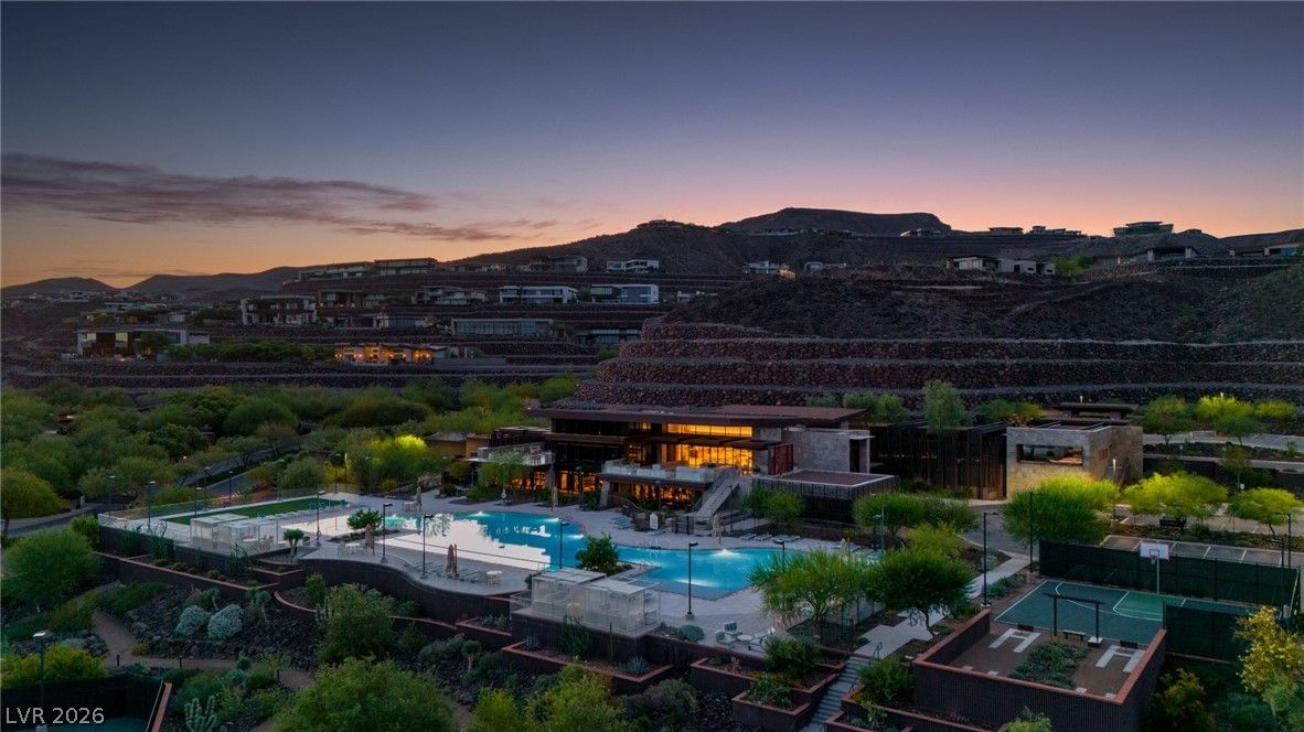 12 Wanderlust Court Henderson, NV 89012 - Photo 8 of 32